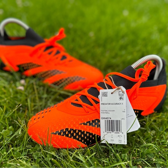 Adidas Predator Accuracy.1 Firm ground soccer cleats mens 7,5 us brand new - Picture 5 of 6